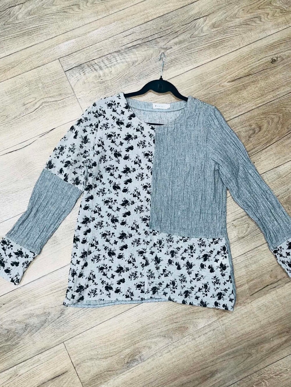 Mixed-Panel Grey Floral Long Sleeve Top